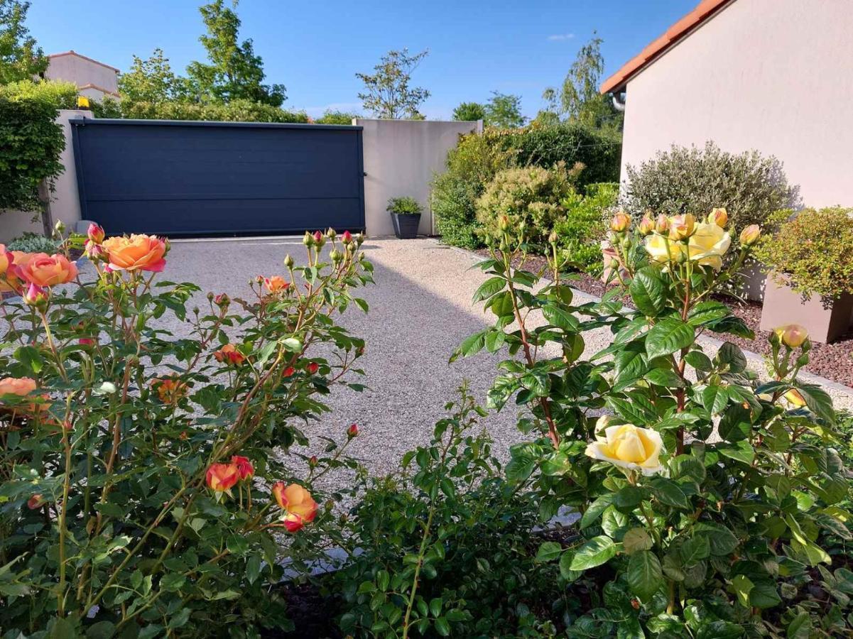 Au Grain D'Orge Villa Echire Kültér fotó