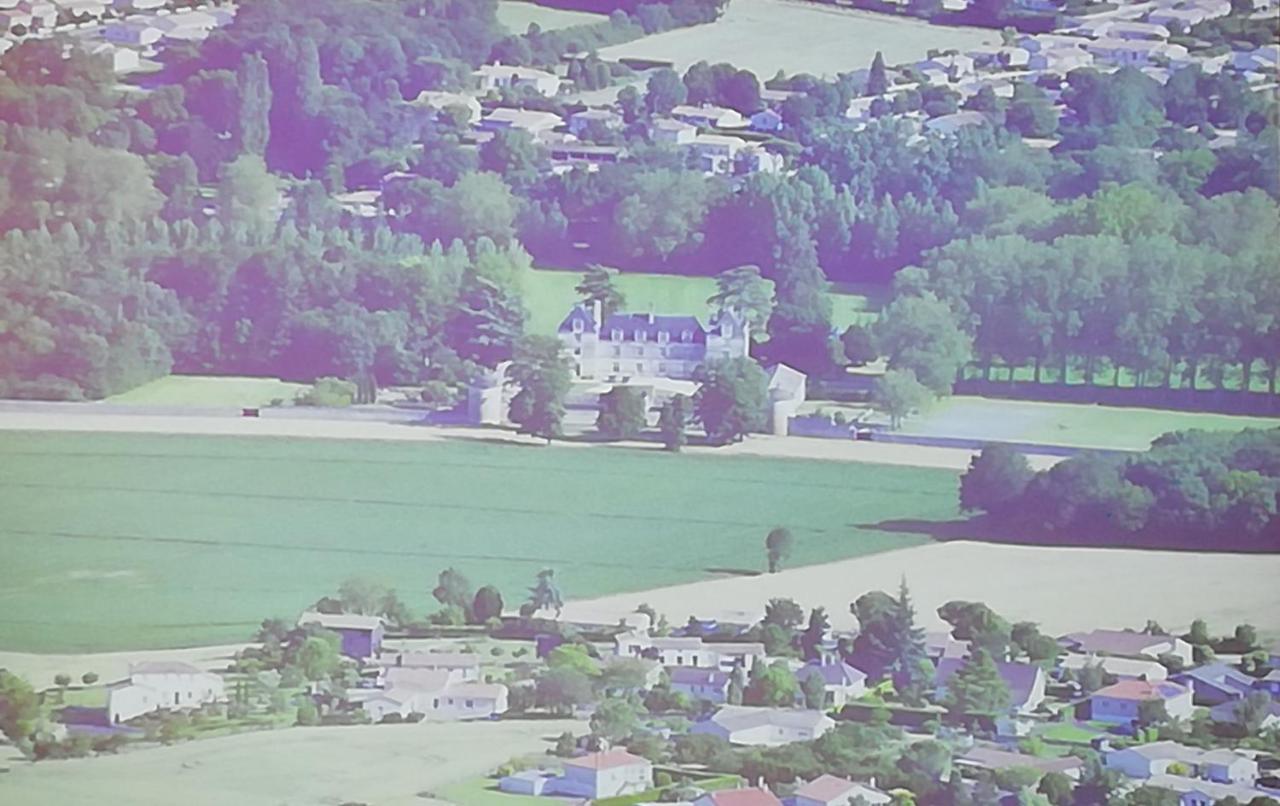 Au Grain D'Orge Villa Echire Kültér fotó