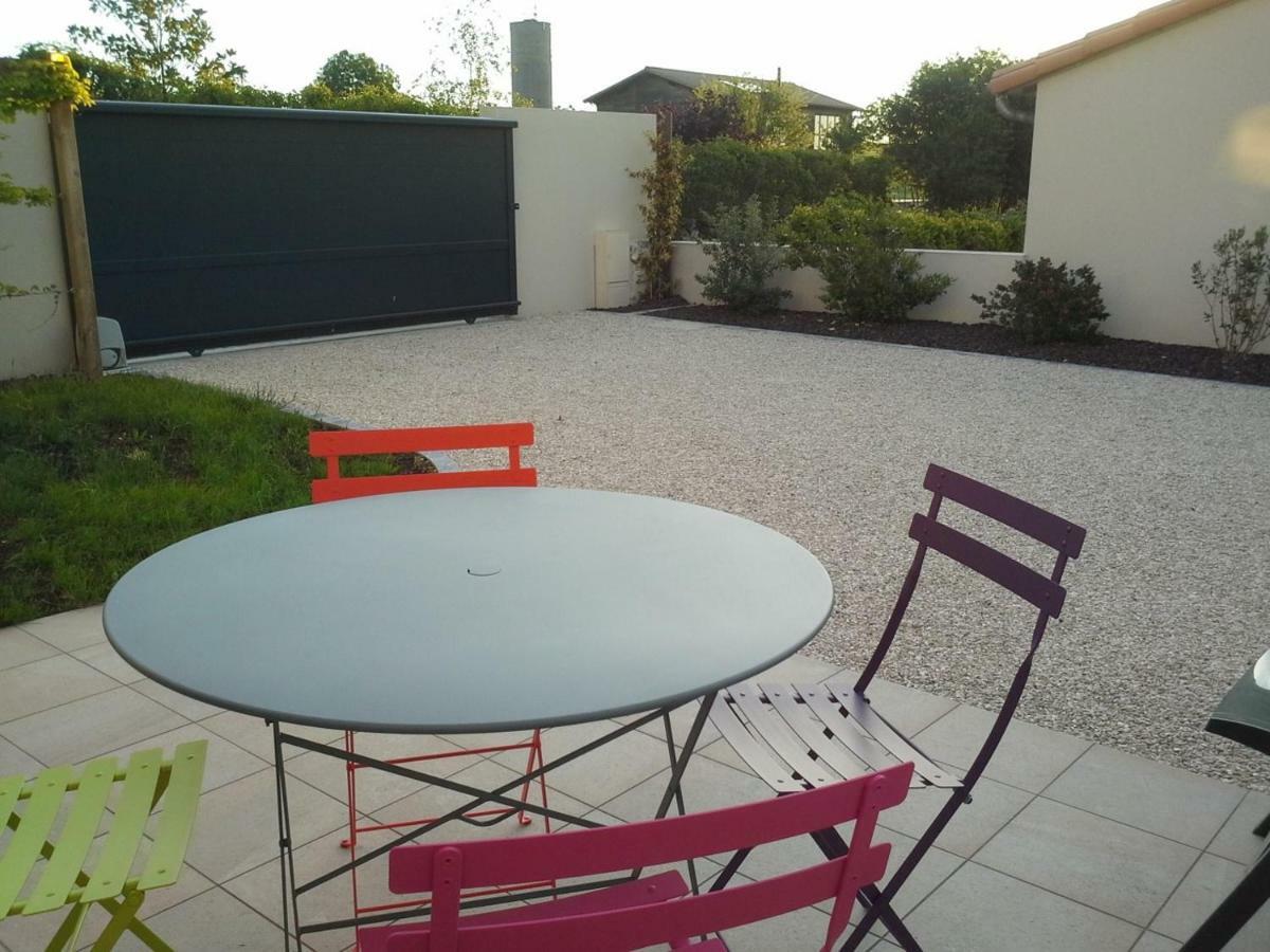 Au Grain D'Orge Villa Echire Kültér fotó
